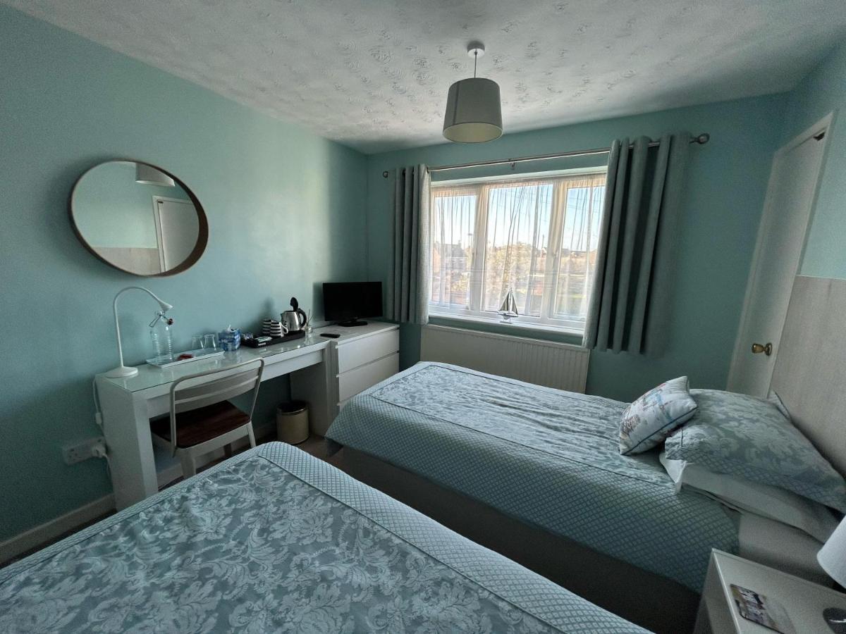 Leeward House B&B Gosport Bagian luar foto